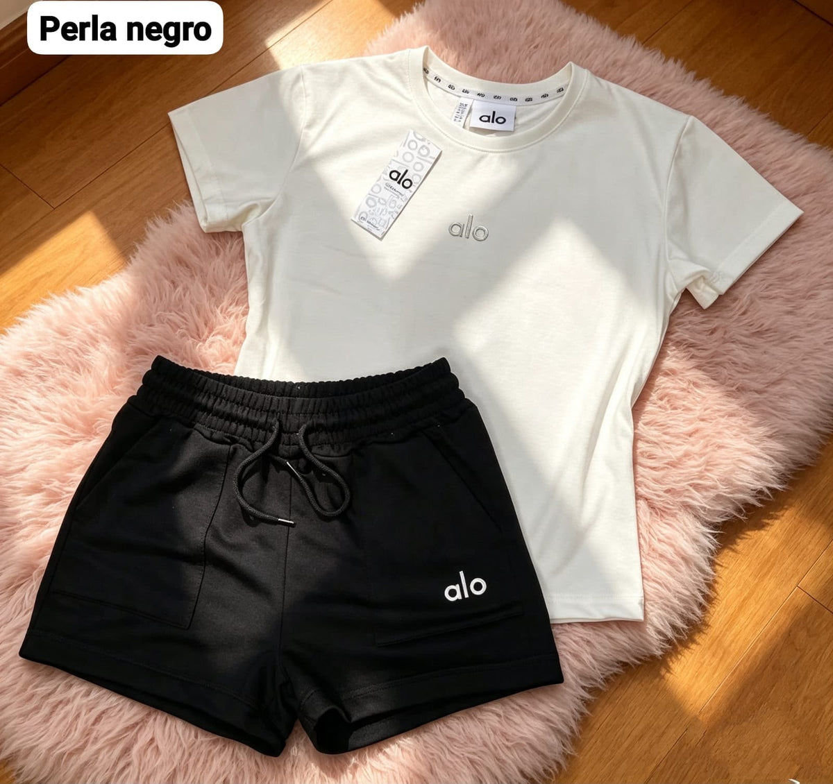 Conjunto Alo Mujer Buzo (Short + Polo)