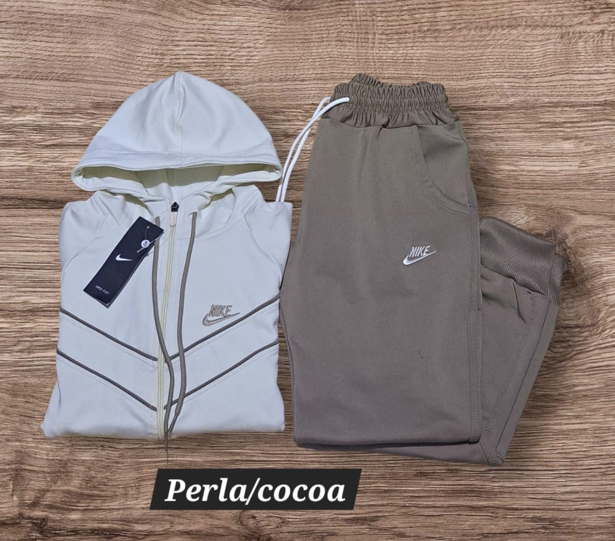 Conjunto Nike Mujer