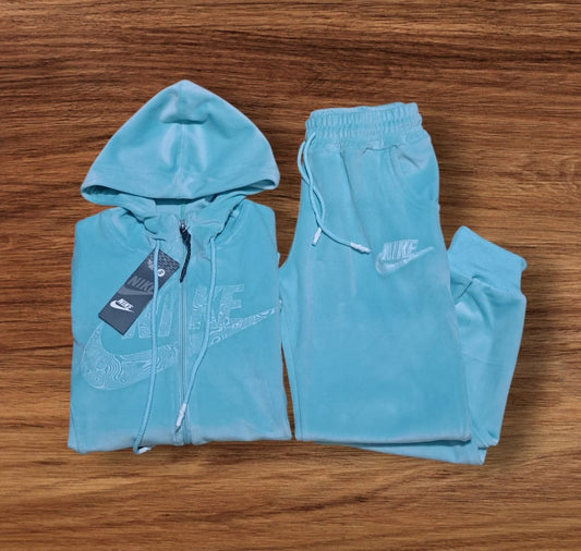 Conjunto Nike Mujer
