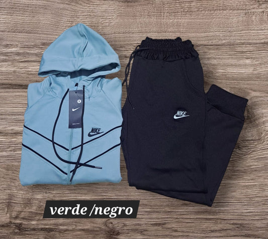 Conjunto Nike Mujer