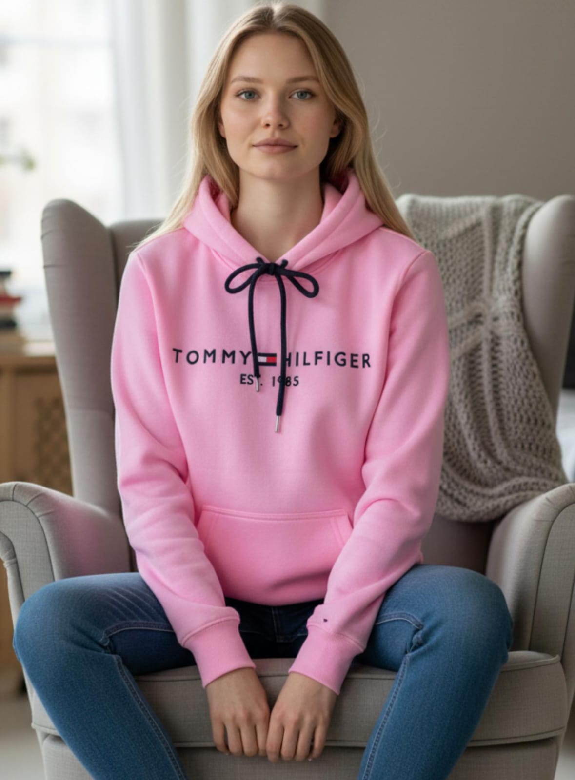 Polera TH Mujer con Capucha